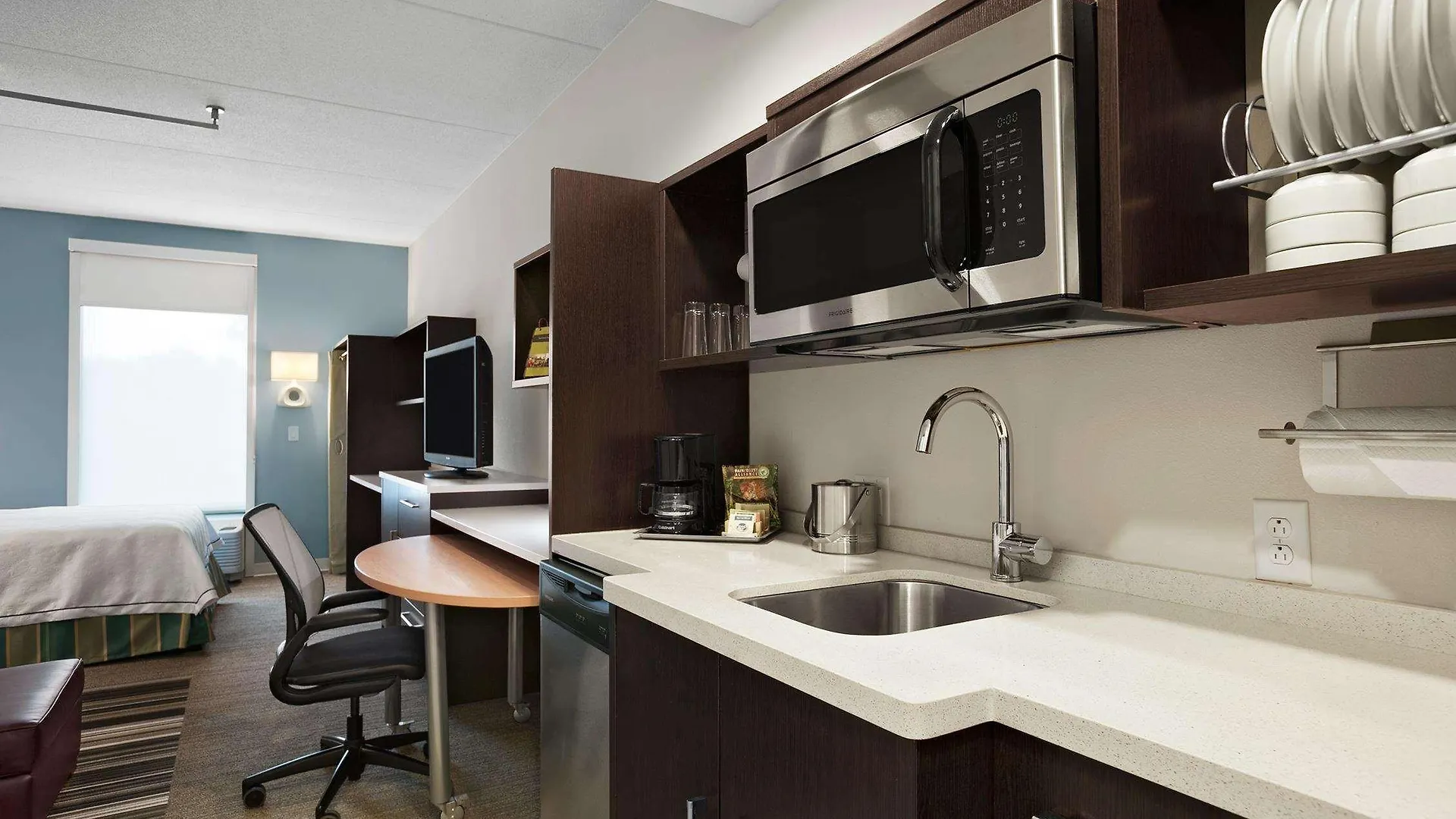 Home2 Suites Nashville Airport 3*,  United States